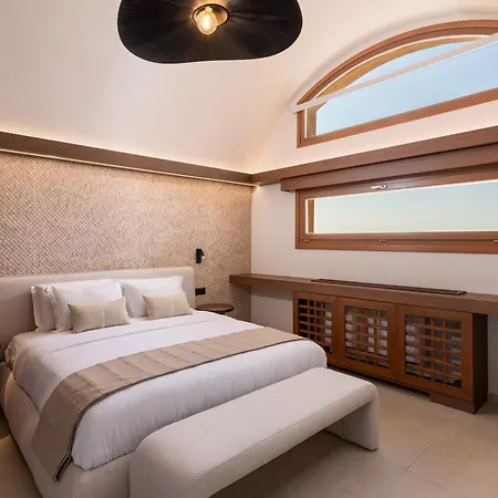 Fregata Luxury Villa Tholos (Santorini)